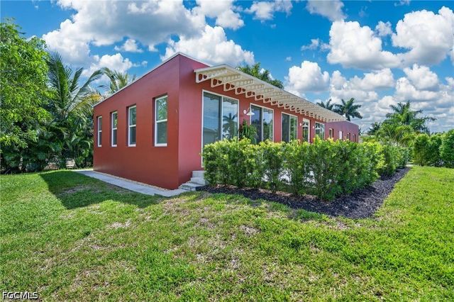 5217 SW 24th PL, Cape Coral, FL 33914