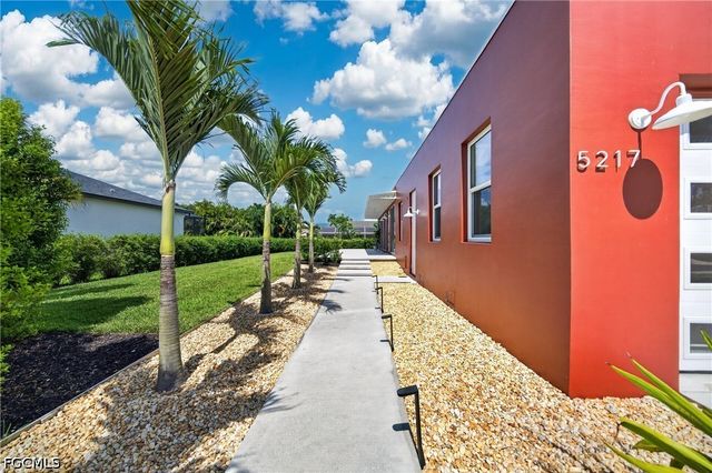 5217 SW 24th PL, Cape Coral, FL 33914