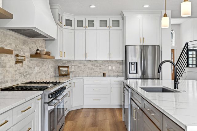 10215 N 6960 W, Highland, UT 84003