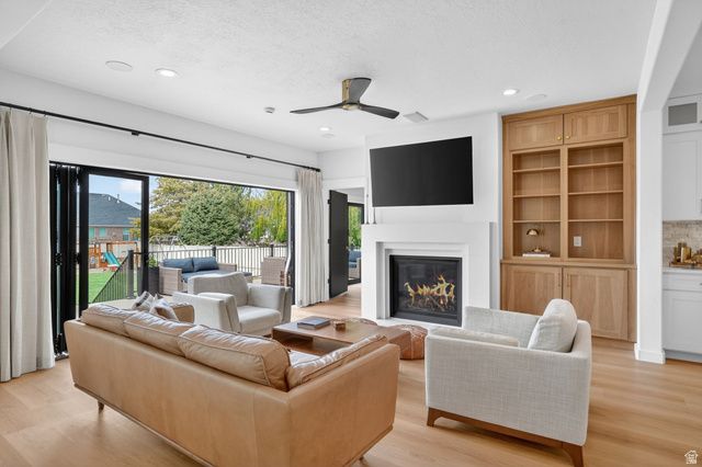 10215 N 6960 W, Highland, UT 84003