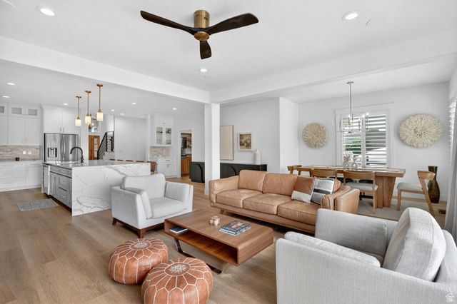 10215 N 6960 W, Highland, UT 84003