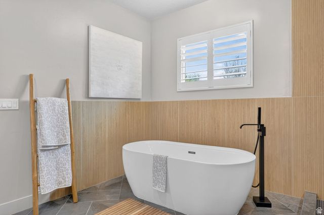 10215 N 6960 W, Highland, UT 84003