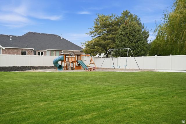 10215 N 6960 W, Highland, UT 84003