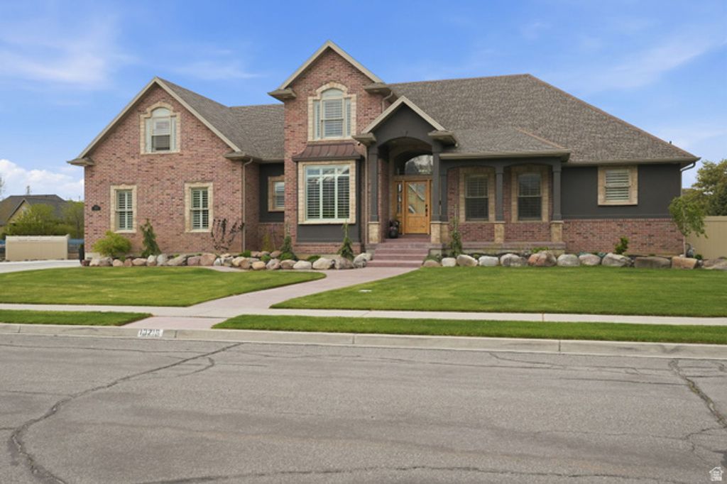 10215 N 6960 W, Highland, UT 84003