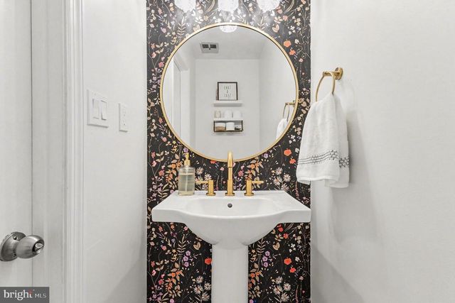 3725 PECAN CT, Waldorf, MD 20602