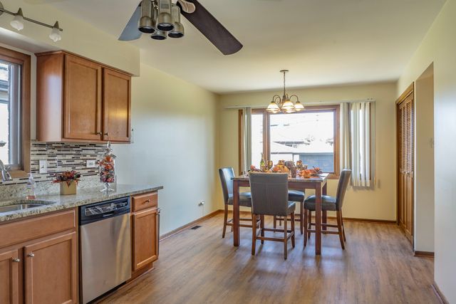 289 Saginaw Avenue, Calumet City, IL 60409