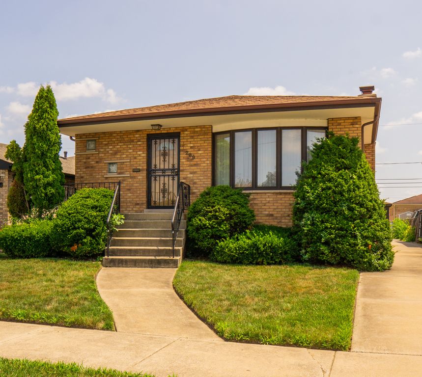 289 Saginaw Avenue, Calumet City, IL 60409