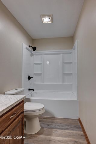 101 N Oliver Avenue, Joplin, MO 64801