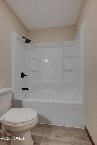 101 N Oliver Avenue, Joplin, MO 64801