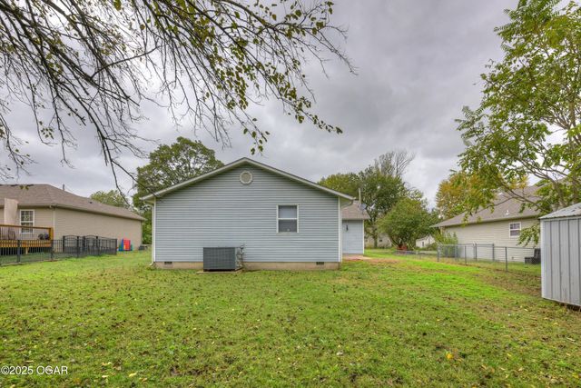 101 N Oliver Avenue, Joplin, MO 64801