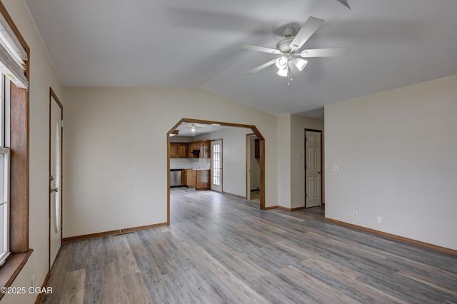 101 N Oliver Avenue, Joplin, MO 64801