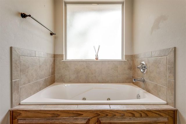 2401 County Road 1196, Tuttle, OK 73089