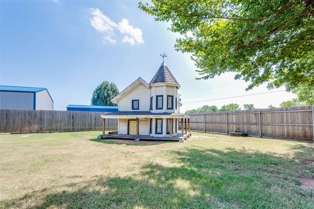 2401 County Road 1196, Tuttle, OK 73089