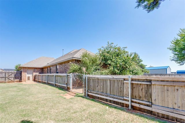 2401 County Road 1196, Tuttle, OK 73089