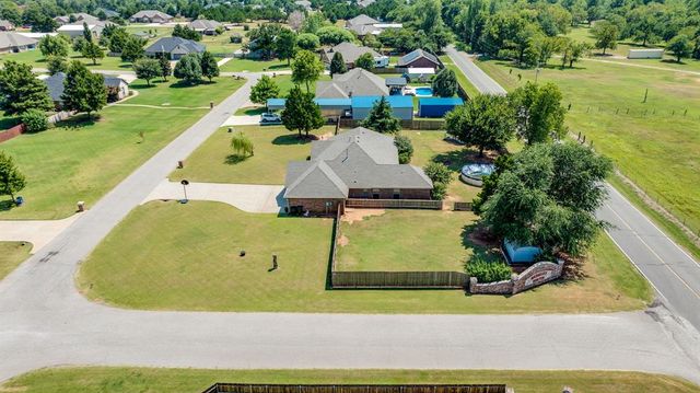2401 County Road 1196, Tuttle, OK 73089