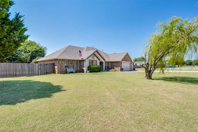 2401 County Road 1196, Tuttle, OK 73089