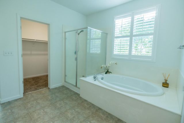 2204 Gallery Dr, Riverbank, CA 95367