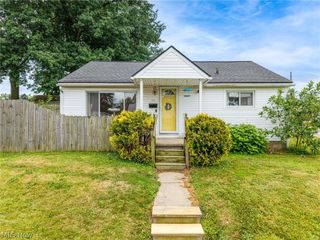 516 Franklin Avenue, Barberton, OH 44203