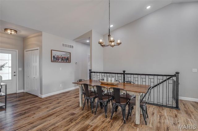 718 Deerfield Lane, Farmington, MO 63640