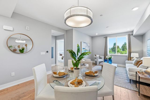 1048 Monroe Street 307, Santa Clara, CA 95050