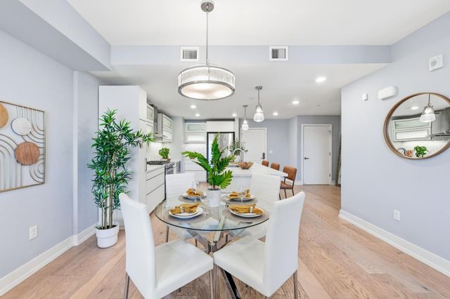 1048 Monroe Street 307, Santa Clara, CA 95050