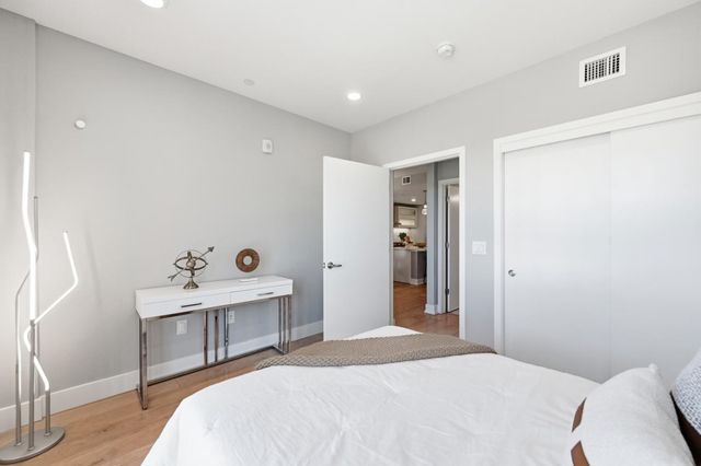 1048 Monroe Street 307, Santa Clara, CA 95050