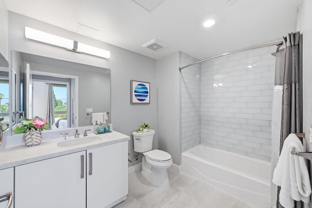 1048 Monroe Street 307, Santa Clara, CA 95050