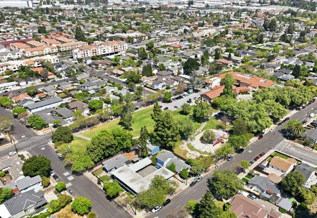 1048 Monroe Street 307, Santa Clara, CA 95050