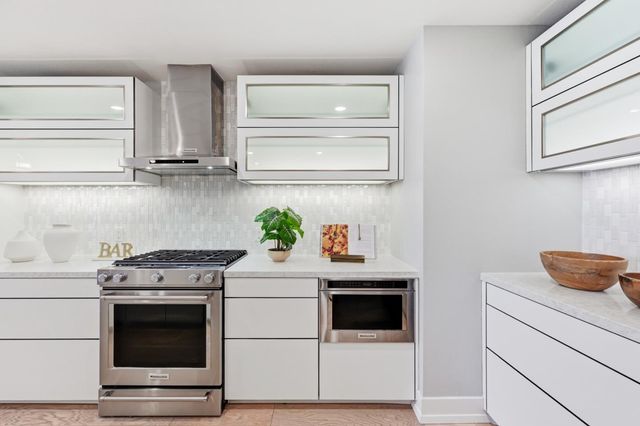 1048 Monroe Street 307, Santa Clara, CA 95050