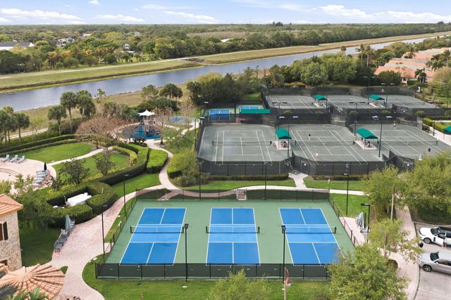 160 Carina Drive, Jupiter, FL 33478