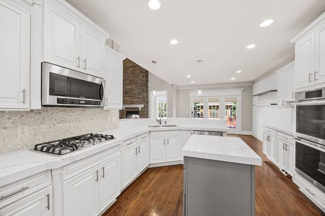 5017 Paddy Trce, Spring Hill, TN 37174