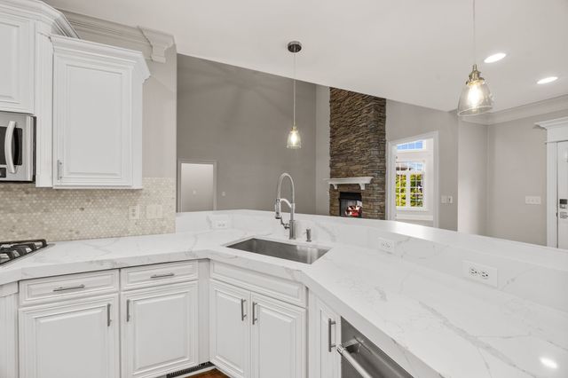 5017 Paddy Trce, Spring Hill, TN 37174