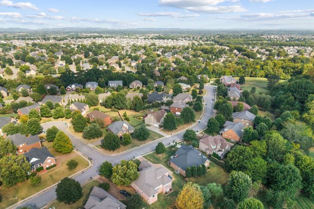 5017 Paddy Trce, Spring Hill, TN 37174