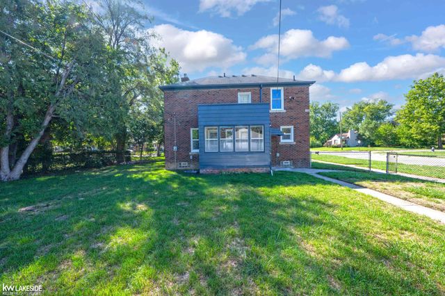 16001 Collingham Drive, Detroit, MI 48205