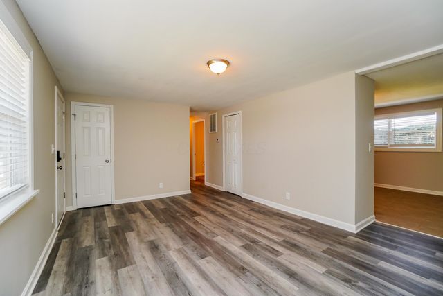 357 Amesbury Drive, Columbus, OH 43230