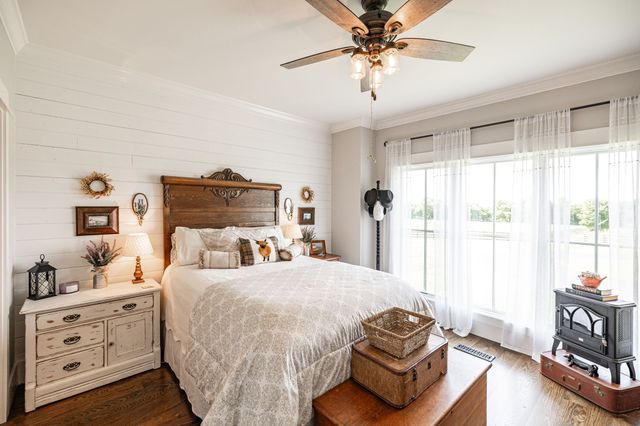 1151 Rogana Rd, Bethpage, TN 37022