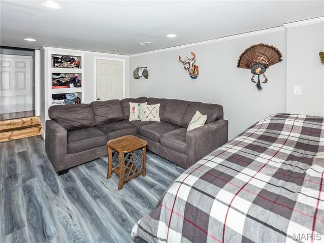 758 Boulevard De Cannes, Edwardsville, IL 62025