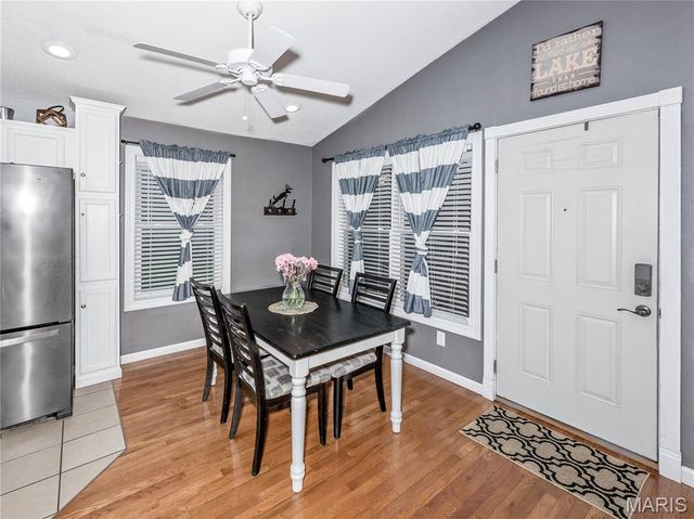 758 Boulevard De Cannes, Edwardsville, IL 62025