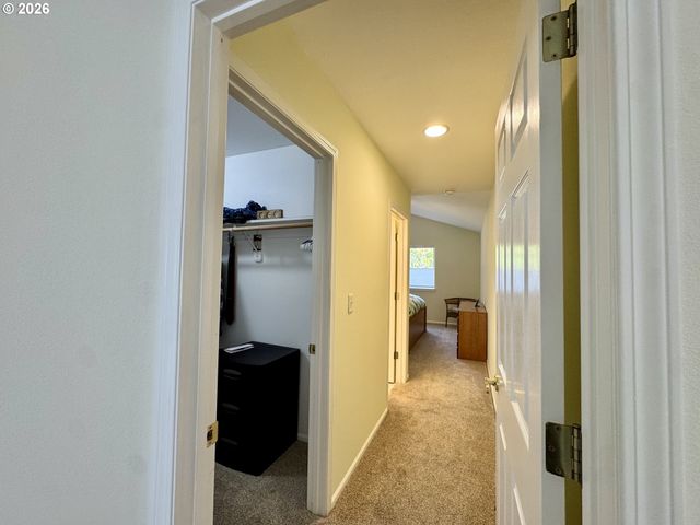 18 MARINERS Ln, Florence, OR 97439