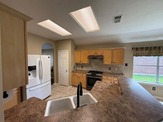 2411 Fern Lacy Drive, Spring, TX 77388
