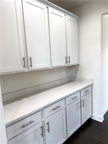 5857 Creek Indian Drive, Sugar Hill, GA 30518