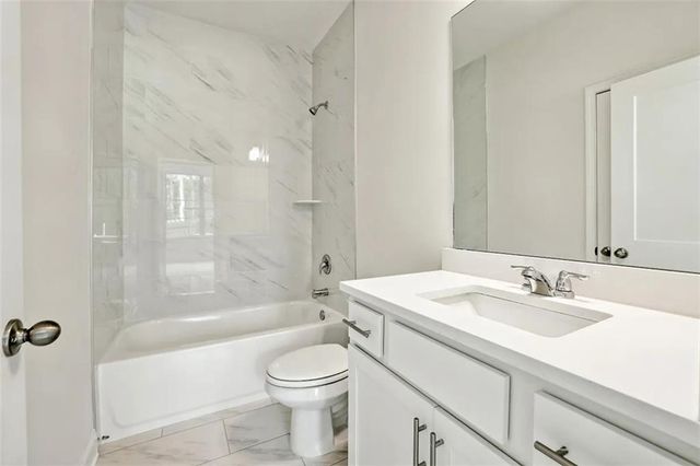 5857 Creek Indian Drive, Sugar Hill, GA 30518