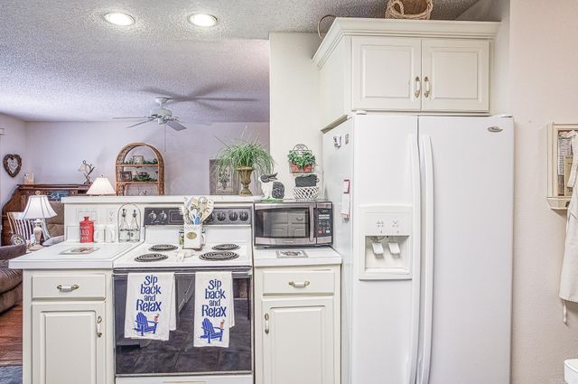 36 Cambre Circle, Hot Springs Village, AR 71909