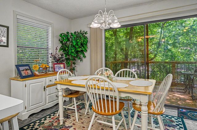 36 Cambre Circle, Hot Springs Village, AR 71909