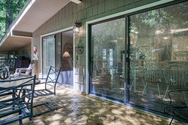 36 Cambre Circle, Hot Springs Village, AR 71909