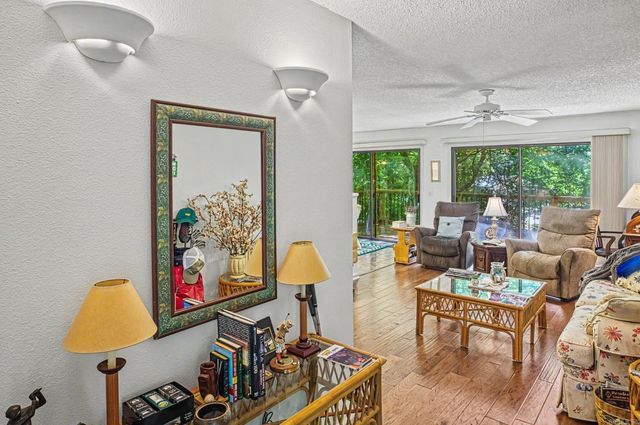 36 Cambre Circle, Hot Springs Village, AR 71909