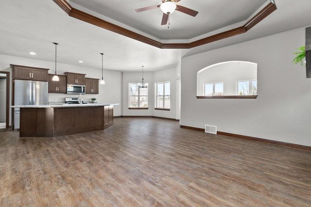 1857 N MARGARET STREET, Appleton, WI 54913