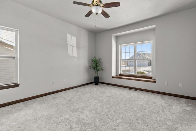 1857 N MARGARET STREET, Appleton, WI 54913