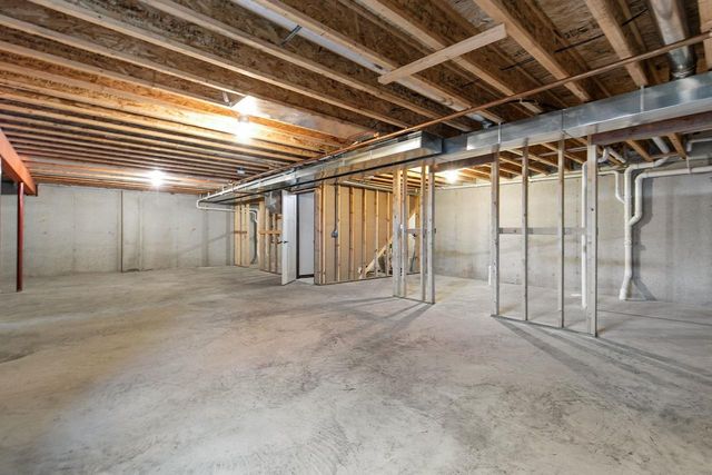 1857 N MARGARET STREET, Appleton, WI 54913