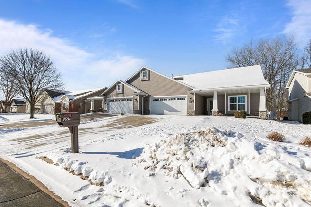 1857 N MARGARET STREET, Appleton, WI 54913